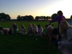 Jaloersmakende luchtballon vaart opgestegen op startveld Ommen op dinsdag  2 augustus 2022