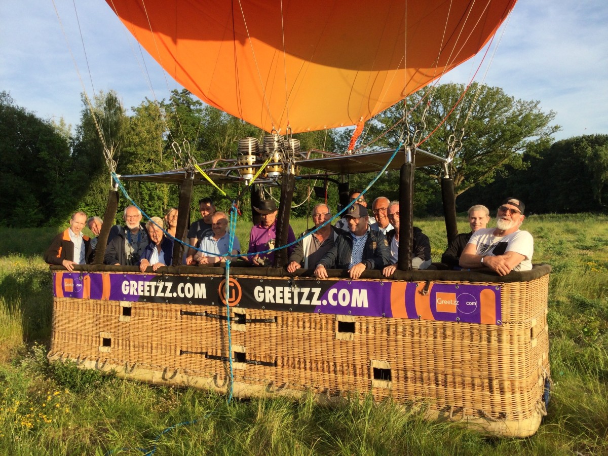 Ballonvlucht Lochem, Netherlands - Spectaculaire ballon vaart opgestegen op opstijglocatie Lochem