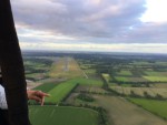 Luchtballon vaart Bunne, Netherlands - Majestueuze ballonvaart opgestegen op opstijglocatie Leek