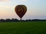 Onovertroffen luchtballon vaart in de omgeving van Eindhoven op maandag  2 oktober 2023