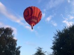 Magische luchtballon vaart gestart op opstijglocatie Etten-leur op vrijdag 21 juli 2023