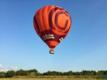 Mooie luchtballon vaart gestart in Almelo op woensdag 24 juli 2024
