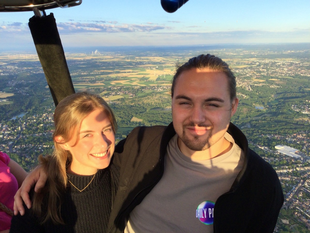 Ballon vaart Kerkrade, Netherlands - Adembenemende luchtballon vaart vanaf startveld Heerlen