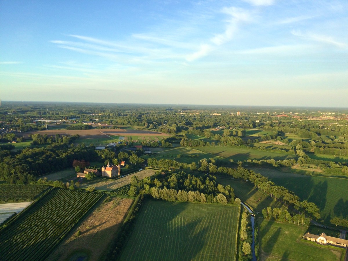 Ballon vlucht Helmond, Netherlands - Ongekende ballonvaart opgestegen op opstijglocatie Son en Breugel