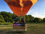 Indrukwekkende heteluchtballonvaart opgestegen in Tilburg op zondag 21 juni 2026