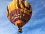 Comfortabele heteluchtballonvaart vanaf startveld Beugen op zondag 27 september 2026